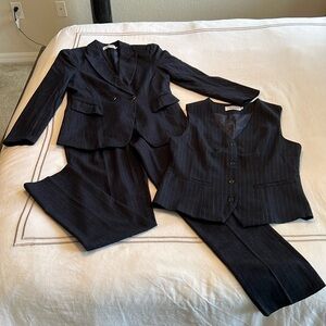 Lisueyne Three-Piece Business Pinstripe Suit Set (all size small)